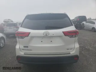2018 Toyota Highlander SE with VIN 5TDJZRFH4JS488167, listed as a Copart auction lot 51863525 with 119,035 mi miles and Salvage Title. Bid and sale history available at carsss.com. Image 6.