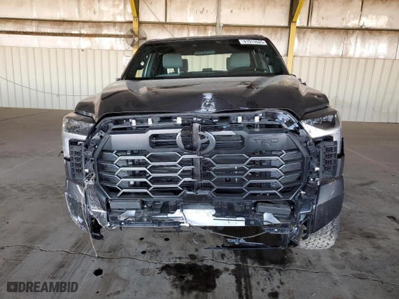 2025 Toyota Tundra 4WD SR with VIN 5TFLA5DB8SX243584, listed as a Copart auction lot 41913525 with 2,936 mi miles and Salvage Title. Bid and sale history available at carsss.com. Image 5.