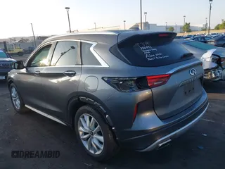 2019 Infiniti QX50 Essential z VIN 3PCAJ5M11KF114918, wystawiony jako IAAI lot #42574959 z przebiegiem 70 315 mil mil oraz . Historia ofert i sprzedaży dostępna na DreamBid. Obrazek 15.