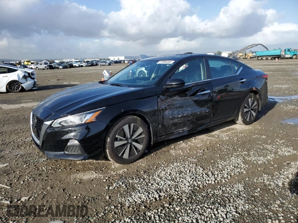 2022 Nissan Altima 2.5 SV with VIN 1N4BL4DV9NN375236, listed as a Copart auction lot 51806305 with 18,332 mi miles and Salvage Title. Bid and sale history available at carsss.com. Image 1.