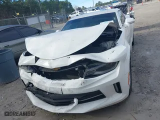 2016 Chevrolet Camaro 2LT with VIN 1G1FD1RS1G0190984, listed as a IAAI auction lot 41315669 with 88,561 mi miles. Bid and sale history available at carsss.com. Image 12.