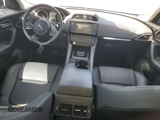 2017 Jaguar F-Pace 20d Premium with VIN SADCJ2BN2HA091149, listed as a Copart auction lot 55355105 with 84,358 mi miles and Clean Title. Bid and sale history available at DreamBid. Image 8.
