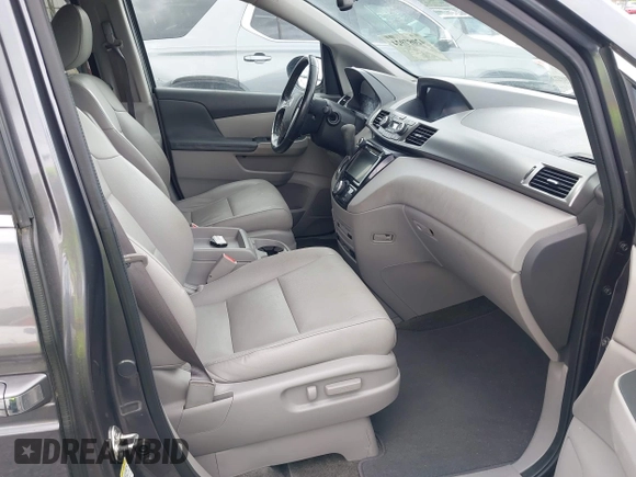 2016 Honda Odyssey EX-L with VIN 5FNRL5H68GB038141, listed as a IAAI auction lot 42097924 with 91,944 mi miles and . Bid and sale history available at DreamBid. Image 5.