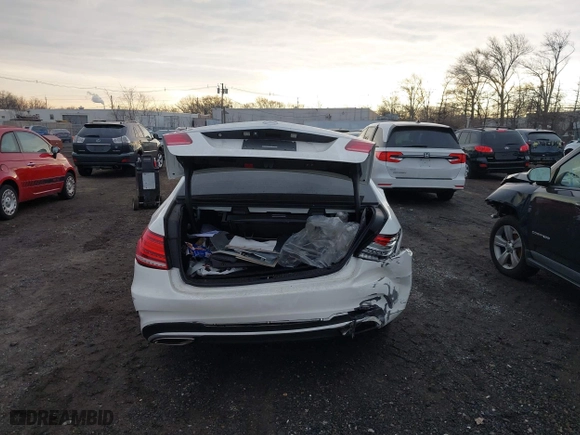 2016 Mercedes-Benz E-Class E 350 Sport with VIN WDDHF5KB6GB237450, listed as a IAAI auction lot 41297976 with 60,573 mi miles. Bid and sale history available at carsss.com. Image 16.