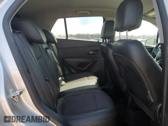 2020 Chevrolet Trax LT with VIN KL7CJLSB1LB009094, listed as a Copart auction lot 48667935 with 62,215 mi miles and Salvage Title. Bid and sale history available at DreamBid. Image 11.