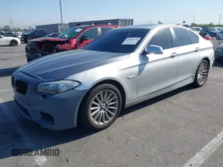 2011 BMW 5 Series 535i with VIN WBAFR7C5XBC601110, listed as a IAAI auction lot 41969578 with 187,558 mi miles and . Bid and sale history available at carsss.com. Image 2.