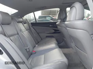 2006 Lexus GS 300 z VIN JTHBH96S165009864, wystawiony jako IAAI lot #42120302 z przebiegiem 191 305 mil mil oraz . Historia ofert i sprzedaży dostępna na DreamBid. Obrazek 8.