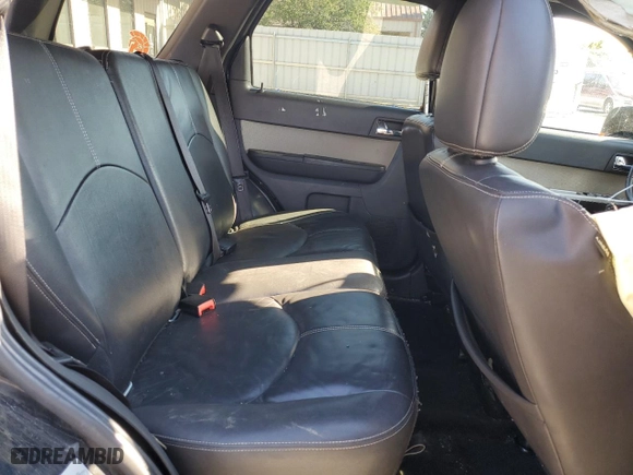 2010 Mercury Mariner Premier with VIN 4M2CN8H75AKJ28720, listed as a Copart auction lot 70740034 with 151,071 mi miles and Non Repairable. Bid and sale history available at carsss.com. Image 12.