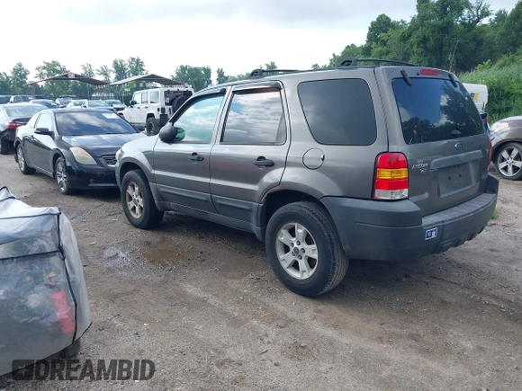 2006 Ford Escape XLT with VIN 1FMCU93106KA37648, listed as a IAAI auction lot 42719362 with 184,321 mi miles and . Bid and sale history available at DreamBid. Image 3.