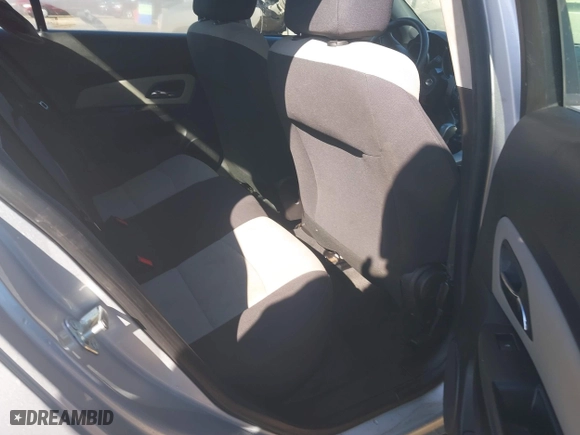 2014 Chevrolet Cruze LS with VIN 1G1PA5SH0E7102286, listed as a IAAI auction lot 41791509 with 171,027 mi miles. Bid and sale history available at carsss.com. Image 8.