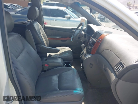 2008 Toyota Sienna XLE with VIN 5TDZK22C38S202022, listed as a IAAI auction lot 42156913 with 254,552 mi miles and . Bid and sale history available at DreamBid. Image 5.
