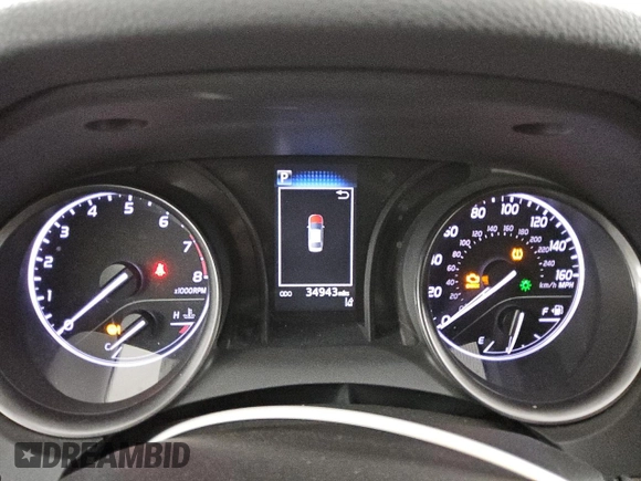 2022 Toyota Camry SE z VIN 4T1G11AKXNU630931, wystawiony jako Copart lot #82355254 z przebiegiem 34 943 mil mil oraz Czysty tytuł • Clean title. Historia ofert i sprzedaży dostępna na DreamBid. Obrazek 9.