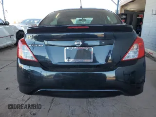 2017 Nissan Versa S z VIN 3N1CN7AP8HL905476, wystawiony jako Copart lot #56477485 z przebiegiem 103 508 mil mil oraz Szkoda całkowita • Salvage title. Historia ofert i sprzedaży dostępna na DreamBid. Obrazek 6.