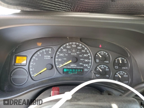 2000 Chevrolet Silverado 1500 with VIN 2GCEC19W0Y1389281, listed as a Copart auction lot 51279665 with 186,773 mi miles and Clean Title. Bid and sale history available at DreamBid. Image 9.