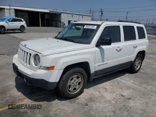 2016 Jeep Patriot Sport with VIN 1C4NJPBA6GD744013, listed as a Copart auction lot 59967455 with 150,146 mi miles and Clean title. Bid and sale history available at DreamBid. Image 1.