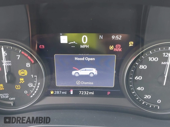 2024 Cadillac XT6 FWD Premium Luxury with VIN 1GYKPCRS0RZ748048, listed as a IAAI auction lot 42043117 with 7,232 mi miles. Bid and sale history available at carsss.com. Image 7.