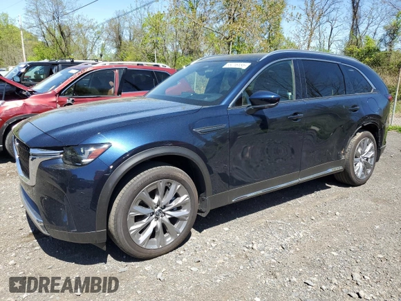 2024 Mazda CX-90 Premium Plus z VIN JM3KKEHD7R1175478, wystawiony jako Copart lot #55216135 z przebiegiem 10 984 mil mil oraz Szkoda całkowita • Salvage title. Historia ofert i sprzedaży dostępna na DreamBid. Obrazek 1.