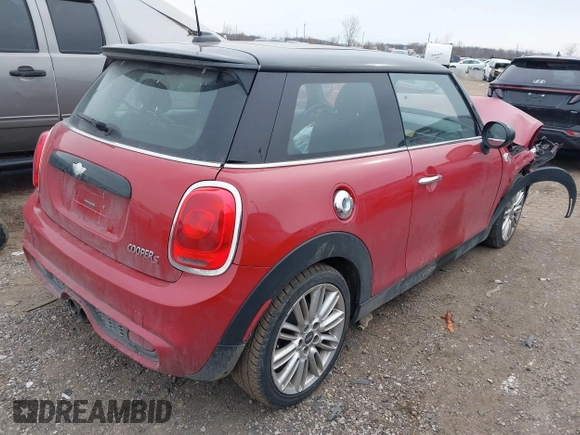2014 MINI Hardtop S z VIN WMWXM7C50ET926341, wystawiony jako IAAI lot #41462159 z przebiegiem 95 993 mil mil oraz . Historia ofert i sprzedaży dostępna na DreamBid. Obrazek 4.
