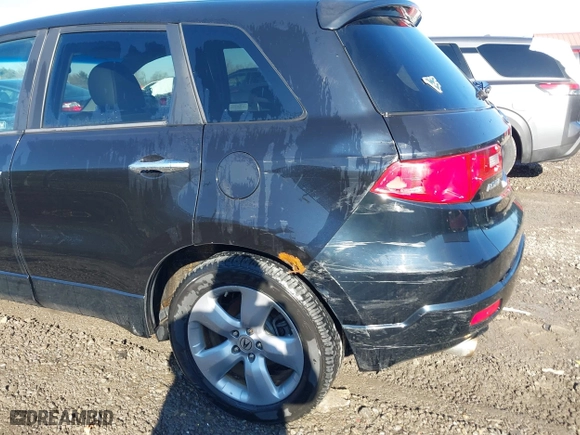 2008 Acura RDX Tech Pkg with VIN 5J8TB18538A018481, listed as a IAAI auction lot 41771392 with 187,704 mi miles. Bid and sale history available at carsss.com. Image 6.