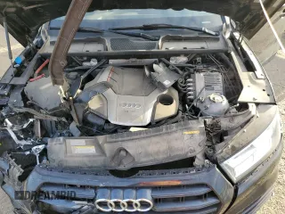 2019 Audi SQ5 Premium Plus with VIN WA1B4AFY5K2049695, listed as a Copart auction lot 74900864 with 28,302 mi miles and Salvage Title. Bid and sale history available at DreamBid. Image 14.