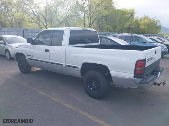1998 Dodge Ram 1500 with VIN 3B7HC13Z7WG213476, listed as a IAAI auction lot 42116318 with 172,921 mi miles. Bid and sale history available at carsss.com. Image 3.