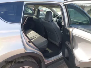 2013 Toyota RAV4 Limited with VIN 2T3DFREV1DW041490, listed as a IAAI auction lot 41757596 with 184,443 mi miles. Bid and sale history available at carsss.com. Image 8.