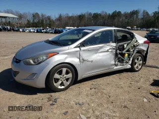 2013 Hyundai Elantra Limited z VIN 5NPDH4AE1DH445836, wystawiony jako Copart lot #50155765 z przebiegiem 161 041 mil mil oraz Szkoda całkowita • Salvage title. Historia ofert i sprzedaży dostępna na DreamBid. Obrazek 1.