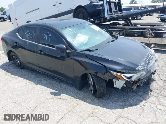 2020 Nissan Sentra SV with VIN 3N1AB8CV2LY220192, listed as a IAAI auction lot 41931721 with 37,621 mi miles. Bid and sale history available at carsss.com. Image 1.