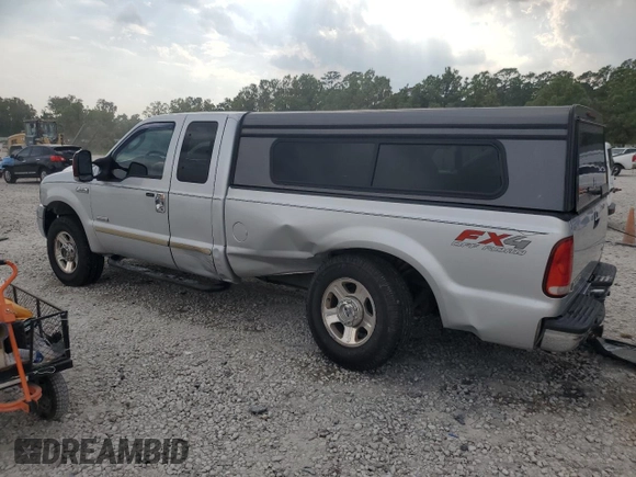 2006 Ford Super Duty F-250 XL with VIN 1FTSX21P16EA36349, listed as a Copart auction lot 73003954 with 277,435 mi miles and Salvage Title. Bid and sale history available at carsss.com. Image 2.