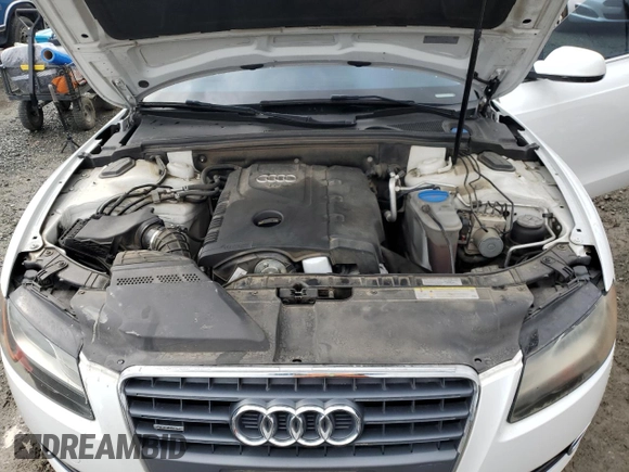 2012 Audi A5 Premium Plus z VIN WAULFAFR8CA002372, wystawiony jako Copart lot #52156385 z przebiegiem 128 647 mil mil oraz Czysty tytuł • Clean title. Historia ofert i sprzedaży dostępna na DreamBid. Obrazek 11.