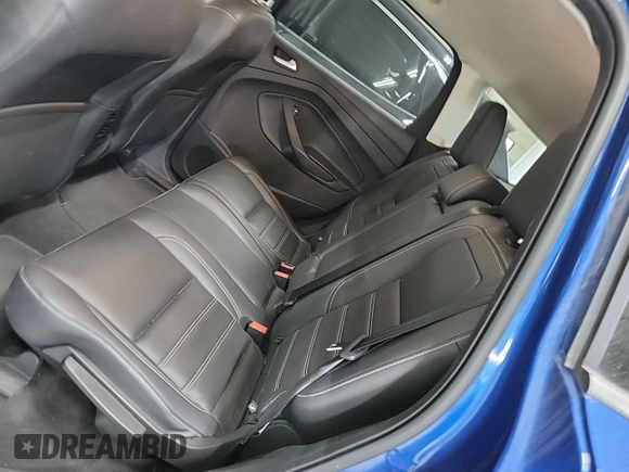 2019 Ford Escape SEL with VIN 1FMCU9HDXKUA65619, listed as a IAAI auction lot 42245424 with 61,286 mi miles and . Bid and sale history available at DreamBid. Image 1.