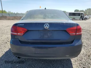 2013 Volkswagen Passat Wolfsburg Edition z VIN 1VWAP7A31DC024245, wystawiony jako Copart lot #55263335 z przebiegiem 197 379 mil mil oraz Czysty tytuł • Clean title. Historia ofert i sprzedaży dostępna na DreamBid. Obrazek 6.