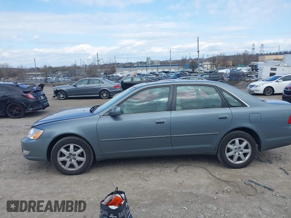 2001 Toyota Avalon XL with VIN 4T1BF28B91U135041, listed as a IAAI auction lot 41888876 with 135,808 mi miles and . Bid and sale history available at DreamBid. Image 14.
