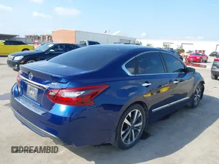 2017 Nissan Altima SV with VIN 1N4AL3AP9HC153145, listed as a IAAI auction lot 42085963 with 157,981 mi miles and . Bid and sale history available at carsss.com. Image 4.