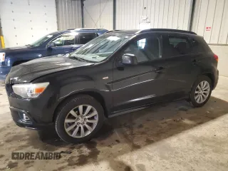 2011 Mitsubishi Outlander SE with VIN JA4AP4AU5BZ017622, listed as a Copart auction lot 61252315 with 142,067 mi miles and Salvage title. Bid and sale history available at DreamBid. Image 1.