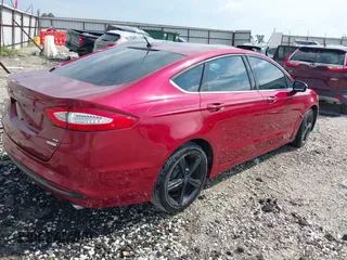 2016 Ford Fusion SE with VIN 3FA6P0HD0GR102184, listed as a IAAI auction lot 42584879 with 120,151 mi miles and . Bid and sale history available at DreamBid. Image 4.