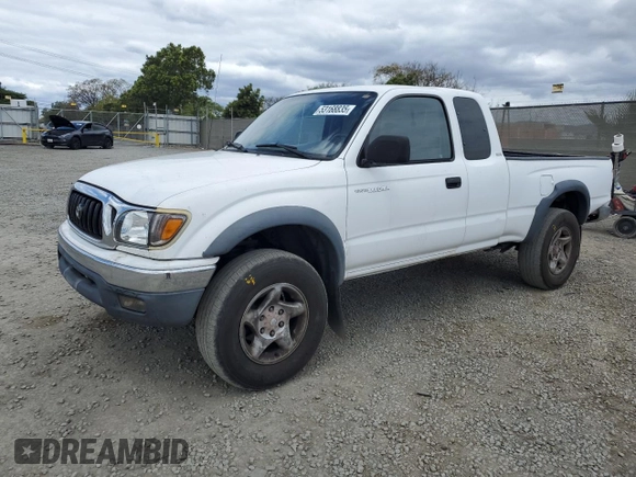 2001 Toyota Tacoma PreRunner with VIN 5TESM92N61Z838478, listed as a Copart auction lot 53168835 with 370,184 mi miles and Salvage title. Bid and sale history available at DreamBid. Image 1.
