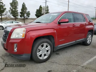 2015 GMC Terrain SLE z VIN 2GKALMEK1F6313947, wystawiony jako Copart lot #55761775 z przebiegiem 130 139 mil mil oraz Szkoda całkowita • Salvage title. Historia ofert i sprzedaży dostępna na DreamBid. Obrazek 1.