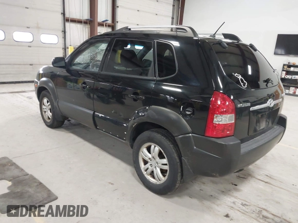 2007 Hyundai Tucson SE with VIN KM8JN12D07U568047, listed as a IAAI auction lot 41932254 with 160,052 mi miles. Bid and sale history available at carsss.com. Image 3.