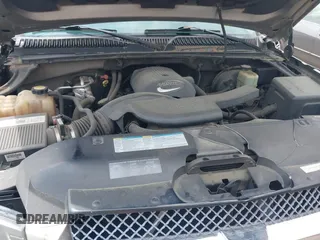 2002 Chevrolet Avalanche with VIN 3GNEC13T82G116769, listed as a IAAI auction lot 42143494 with 1,753,061 mi miles and . Bid and sale history available at DreamBid. Image 10.