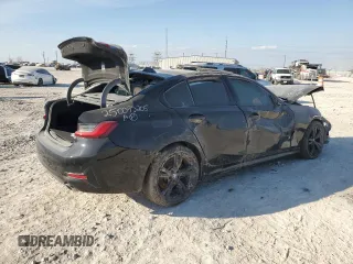 2021 BMW 3 Series 330i z VIN 3MW5R1J05M8C13650, wystawiony jako Copart lot #46793555 z przebiegiem Nie podano mil oraz Nie do naprawy • Non repairable. Historia ofert i sprzedaży dostępna na DreamBid. Obrazek 3.