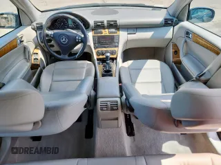 2007 Mercedes-Benz C 230 Sport с VIN WDBRF52H87A933654, выставлен на аукционе Copart как лот 58922415 с пробегом 78 121 миль миль и Чистый • Clean title. История ставок и продаж доступна на DreamBid. Изображение 8.