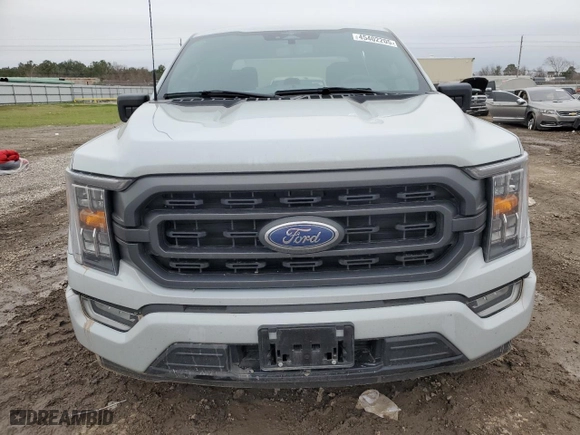 2023 Ford F-150 XL with VIN 1FTEW1CP7PFD32737, listed as a Copart auction lot 45402205 with 18,460 mi miles and Salvage Title. Bid and sale history available at carsss.com. Image 5.