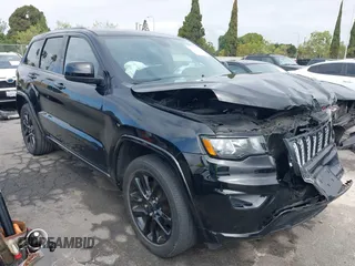 2020 Jeep Grand Cherokee Altitude with VIN 1C4RJEAG1LC404795, listed as a IAAI auction lot 42067799 with 42,359 mi miles and . Bid and sale history available at DreamBid. Image 1.