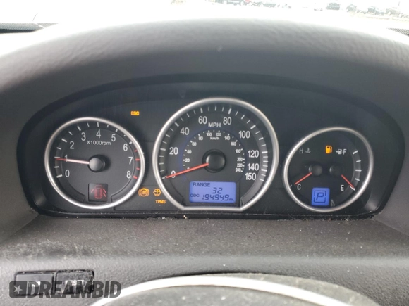 2011 Hyundai Veracruz Limited with VIN KM8NU4CC1BU139939, listed as a Copart auction lot 56318345 with 194,949 mi miles and Salvage title. Bid and sale history available at DreamBid. Image 9.