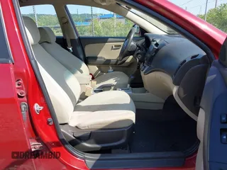 2009 Hyundai Elantra GLS with VIN KMHDU46D69U677160, listed as a IAAI auction lot 42393190 with 100,275 mi miles and . Bid and sale history available at DreamBid. Image 5.