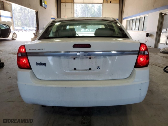 2005 Chevrolet Malibu with VIN 1G1ZS52F05F110074, listed as a Copart auction lot 43211165 with 275,464 mi miles and Salvage Title. Bid and sale history available at carsss.com. Image 6.