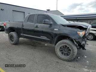2013 Toyota Tundra z VIN 5TFUY5F17DX318332, wystawiony jako Copart lot #88794955 z przebiegiem 113 064 mil mil oraz Szkoda całkowita • Salvage title. Historia ofert i sprzedaży dostępna na DreamBid. Obrazek 4.