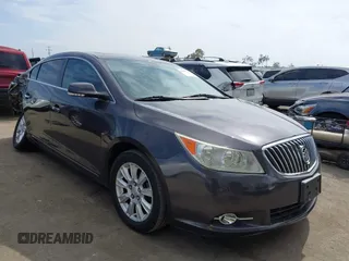2013 Buick LaCrosse Leather z VIN 1G4GC5ERXDF282611, wystawiony jako IAAI lot #42297349 z przebiegiem 41 103 mil mil oraz . Historia ofert i sprzedaży dostępna na DreamBid. Obrazek 1.