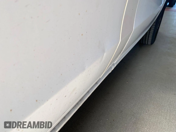 2016 Mercedes-Benz Metris Cargo with VIN WD3PG2EA5G3175581, listed as a IAAI auction lot 42168553 with 85,507 mi miles. Bid and sale history available at carsss.com. Image 1.